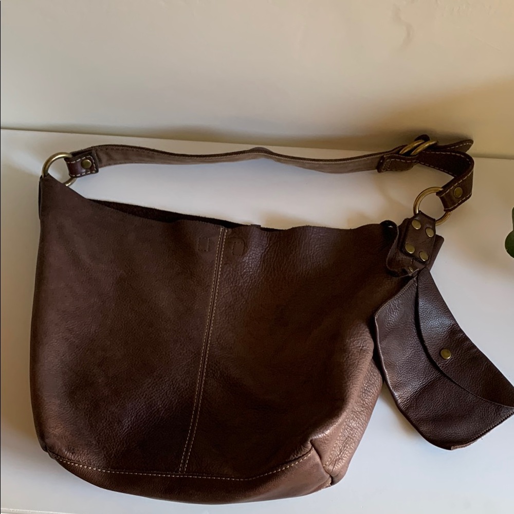 Lucky Brand Boho Slouchy Brown Pebbled Leather Shoulder Bag w/ Detachable Pouch